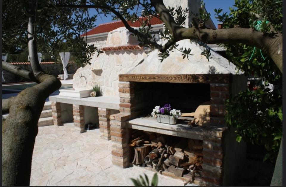 Ferienwohnungen VI La Mare With Heated Pool Zadar Exteriör bild